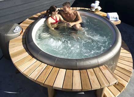 hot tub with surround