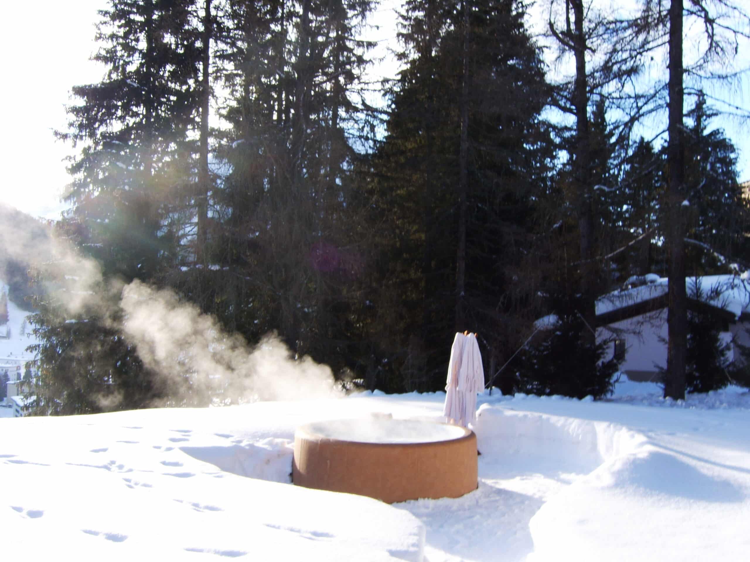 hot tubs in winter