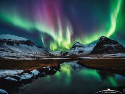 northern lights hot tub stargazing