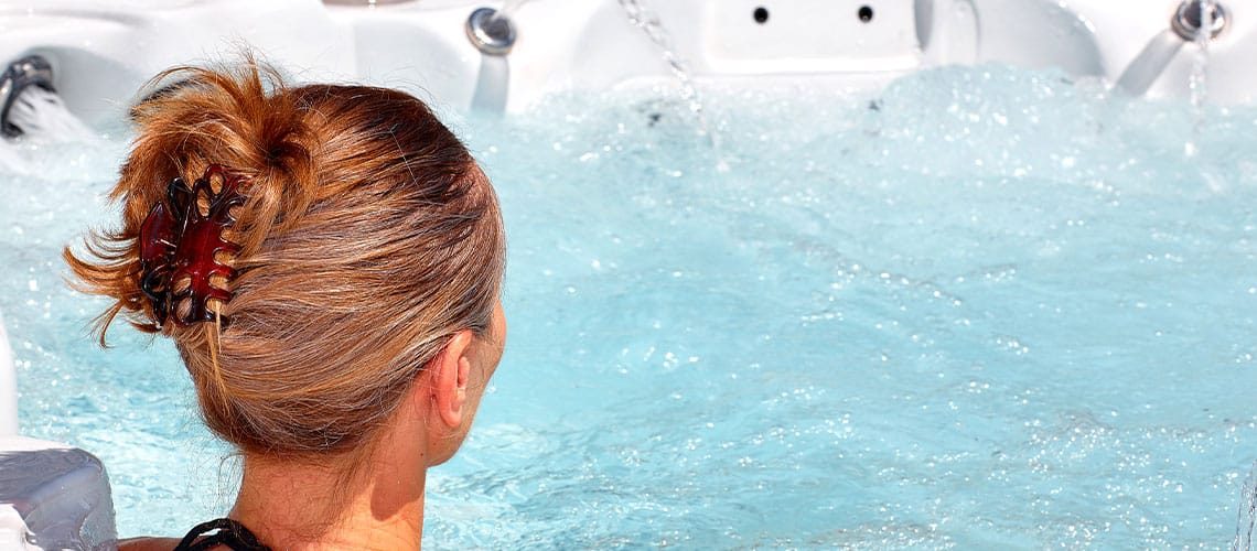 health-benefits-of-a-hot-tub